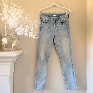 Mother Looker Ankle Fray in Wink (Size 26)